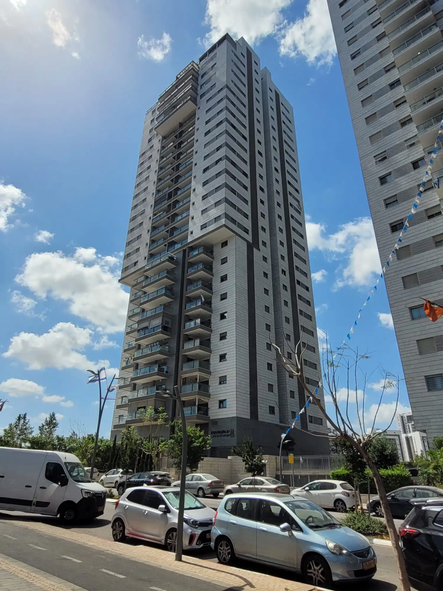 uploads/apartments/5.5 ×××¨×× ××¨×§×¤××ª.webp